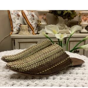 CYDWOQ Vintage Green Woven Mules size 39/US 9